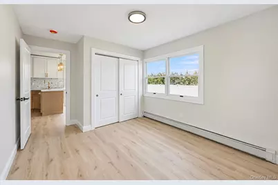 891 S Bay Street, Lindenhurst, NY 11757 - Photo 16