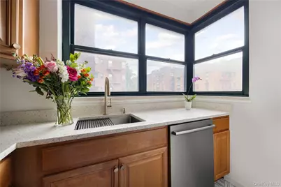 34-41 78th Street #4G, Jackson Heights, NY 11372 - Photo 6