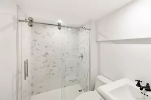 48 Beechwood Dr, Southampton, NY 11968 - Photo 28