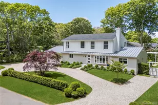 48 Beechwood Dr, Southampton, NY 11968 - Photo 2
