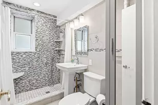 18-50 211th St, Bayside, NY 11360 - Photo 28