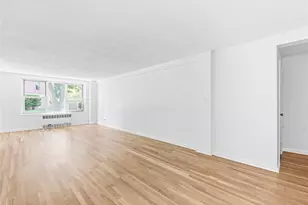 18-50 211th St, Bayside, NY 11360 - Photo 4