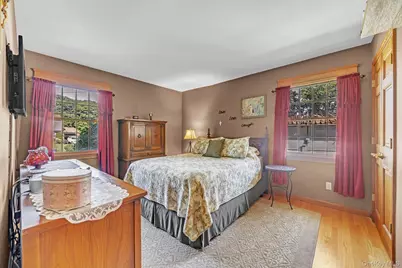 9 Anson Lane, West Sayville, NY 11796 - Photo 18