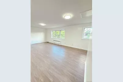 200-21 39 Ave, Bayside, NY 11361 - Photo 16