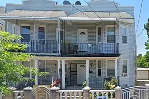 90-22 179th St, Jamaica, NY 11432 - Photo 1