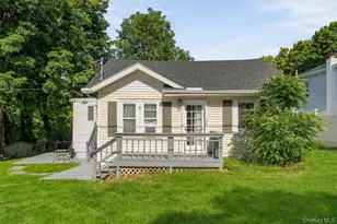 8 Huntington Rd, Carmel, NY 10512 - Photo 8
