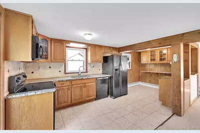 512 Bloomingburg Road, Middletown, NY 10940 - Photo 10