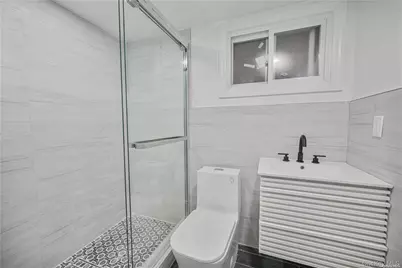 253 Meyer Avenue, Valley Stream, NY 11580 - Photo 24