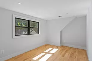 6 Slocum Ave, Port Washington, NY 11050 - Photo 20
