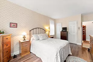16 Main St, East Rockaway, NY 11518 - Photo 12