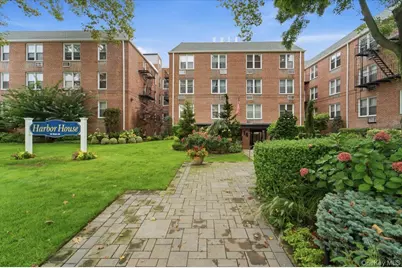 16 Main Street #3P, East Rockaway, NY 11518 - Photo 16