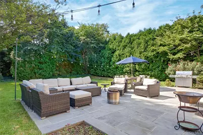 602 Park Avenue, Manhasset, NY 11030 - Photo 22