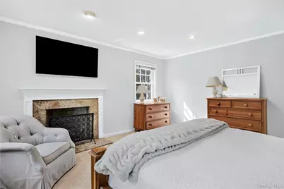 602 Park Avenue, Manhasset, NY 11030 - Photo 16