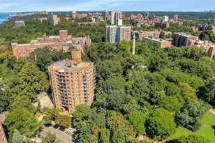 735 Kappock St, Bronx, NY 10463 - Photo 32