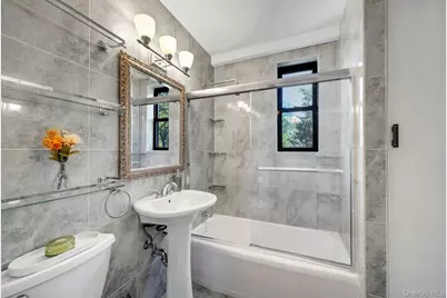 735 Kappock Street #8F, Bronx, NY 10463 - Photo 18
