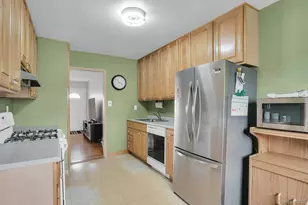 206 Alkier St, Brentwood, NY 11717 - Photo 24