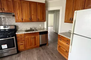 95-04 108th Ave, Ozone Park, NY 11417 - Photo 14