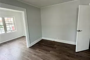 95-04 108th Ave, Ozone Park, NY 11417 - Photo 8