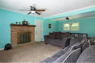 37 Brothers Road, Wappingers Falls, NY 12590 - Photo 10