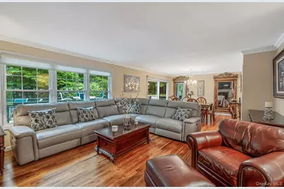 15 Cliff Road, Port Jefferson, NY 11777 - Photo 6