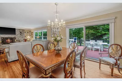 15 Cliff Road, Port Jefferson, NY 11777 - Photo 8