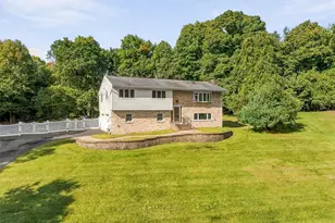 58 Regina Rd, Monsey, NY 10952 - Photo 2