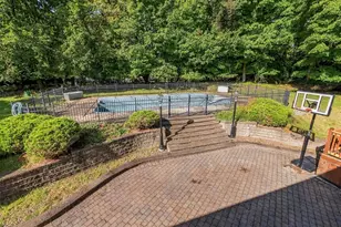 58 Regina Rd, Monsey, NY 10952 - Photo 30