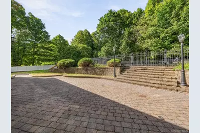 58 Regina Road, Monsey, NY 10952 - Photo 34