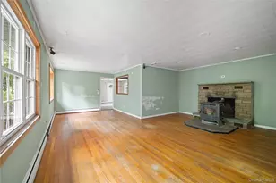 48 Theresa Blvd, Wappingers Falls, NY 12590 - Photo 6