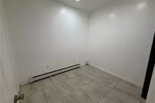 2356 Waterbury Ave, Bronx, NY 10462 - Photo 6