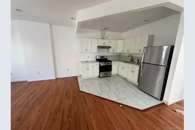 2356 Waterbury Avenue, Bronx, NY 10462 - Photo 16