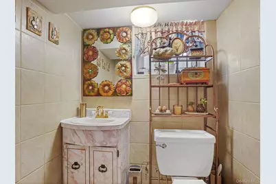 84-17 107th Avenue, Ozone Park, NY 11417 - Photo 20