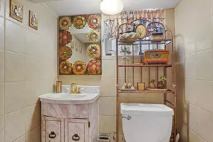 84-17 107th Ave, Ozone Park, NY 11417 - Photo 20