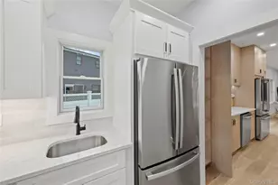 712 Bach Ct, Westbury, NY 11590 - Photo 24