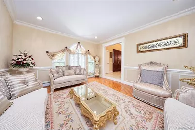 78 Eleanor Street, New York, NY 10306 - Photo 6
