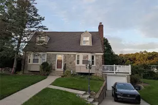 1333 Larboard Ct, Uniondale, NY 11553 - Photo 2