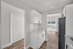 3 Waterview Est, Peekskill, NY 10566 - Photo 10