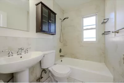 1258 Waverly Street, Hewlett, NY 11557 - Photo 18