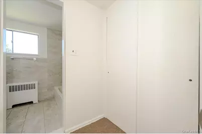 1258 Waverly Street, Hewlett, NY 11557 - Photo 10
