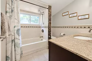 29 Ivy League Ln, Stony Brook, NY 11790 - Photo 18