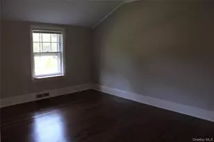 30 Randou Dr, Huntington, NY 11743 - Photo 24