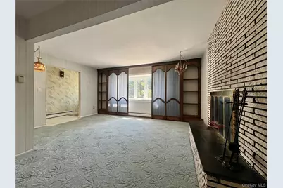 [Address not provided], Lynbrook, NY 11563 - Photo 4
