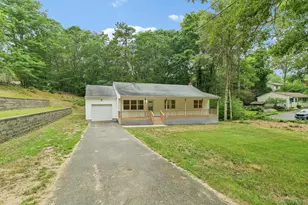 22 Red Maple Rd, Ridge, NY 11961 - Photo 4