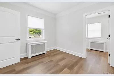 44 Lafayette Avenue, New Rochelle, NY 10801 - Photo 18