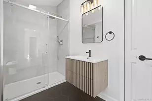44 Lafayette Ave, New Rochelle, NY 10801 - Photo 16