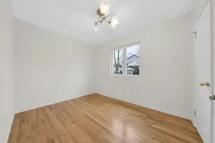 245th 61st Ave, Little Neck, NY 11362 - Photo 10