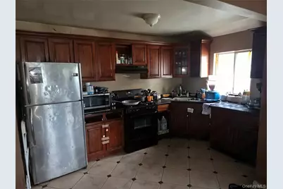 21531 Hollis Avenue, Queens Village, NY 11429 - Photo 8