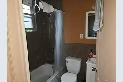 21531 Hollis Avenue, Queens Village, NY 11429 - Photo 22