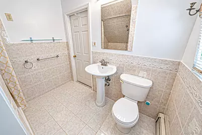 22 Flint Avenue, Hempstead, NY 11550 - Photo 16
