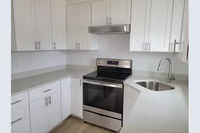 274 Main Street, Beacon, NY 12508 - Photo 2